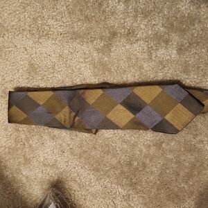 Apt. 9 Mens Tie Silk Green Gray Artsy Triagngle